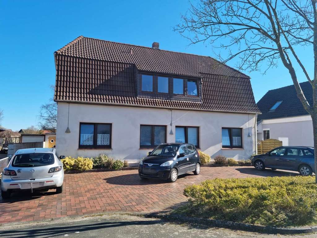 Immobilie in Sande - RESERVIERT: Renditestark & gepflegt – Vermietete Eigentumswohnung mit Gartenanteil - Bild 1