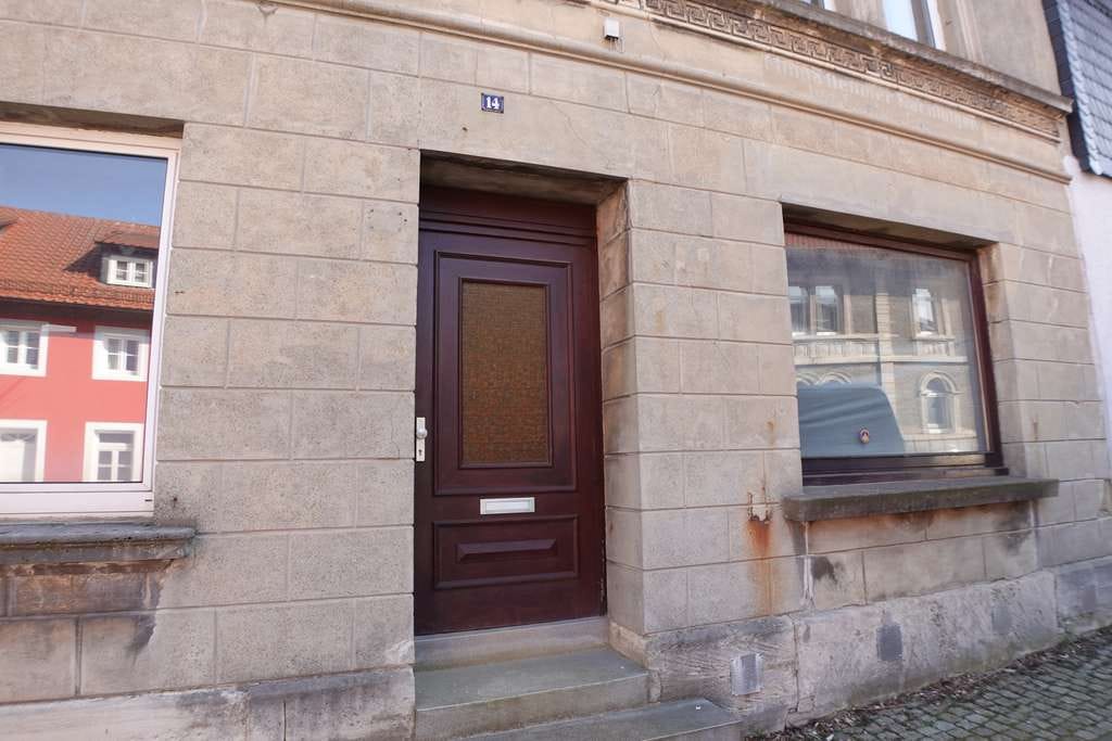 Immobilie in Königslutter am Elm - Charmantes Mehrfamilienhaus mit Denkmalschutz und Entwicklungspotenzial in Toplage von Königslutter - Bild 4