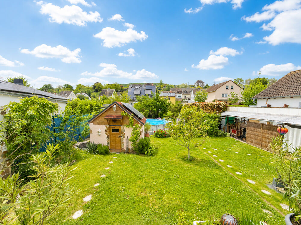 Immobilie in Kamp-Bornhofen - Liebevoll gepflegtes Zuhause mit 2 Terrassen, Gartenidylle & viel Platz - Bild 0