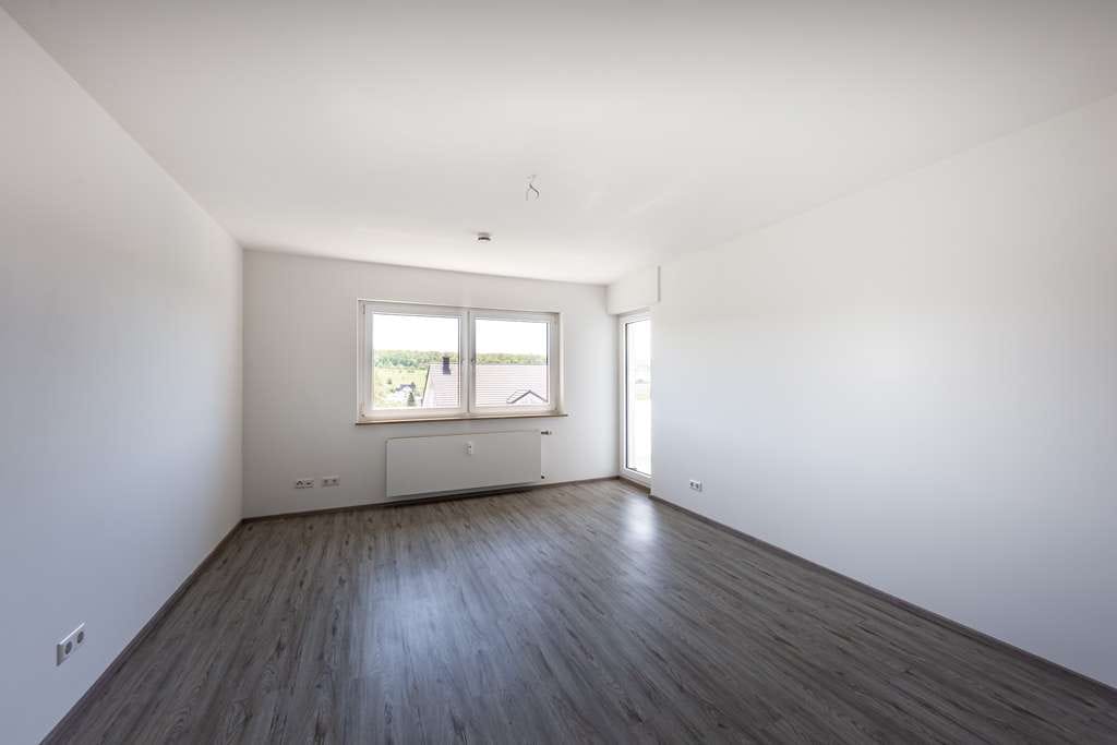Immobilie in Notzingen - Helle & modernisierte 4-Zimmer-Wohnung mit Garten - Bild 3