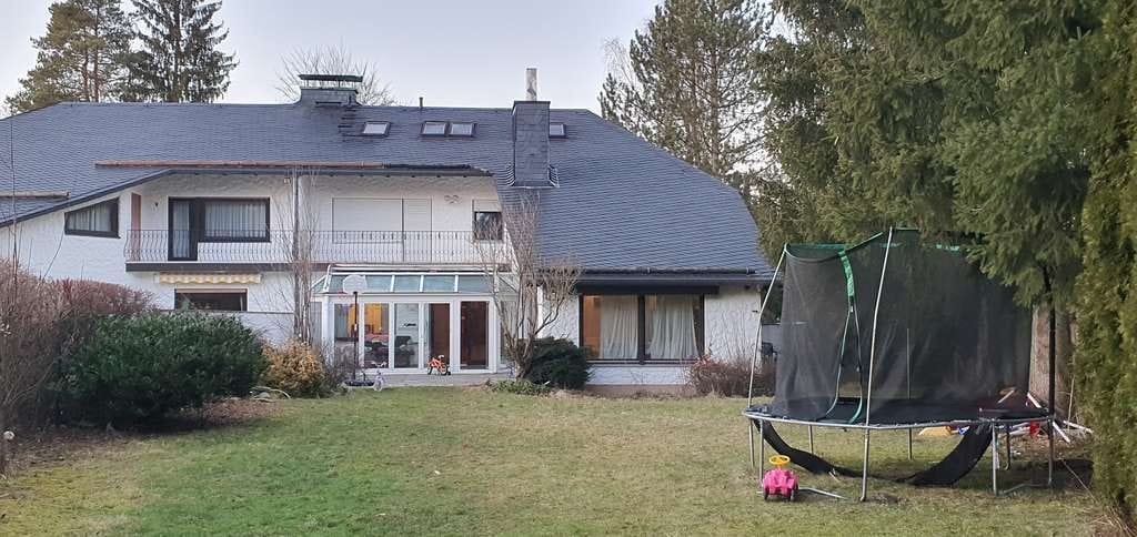 Immobilie in Grasbrunn - goßzügige DHH  in Neukeferloh-Grasbrunn - Bild 1