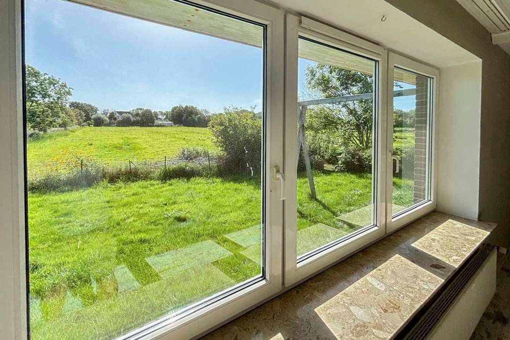Immobilie in Emmelsbüll-Horsbüll - Einfamilienhaus mit Vollkeller in Feldrandlage mit Weitblick - Bild 4