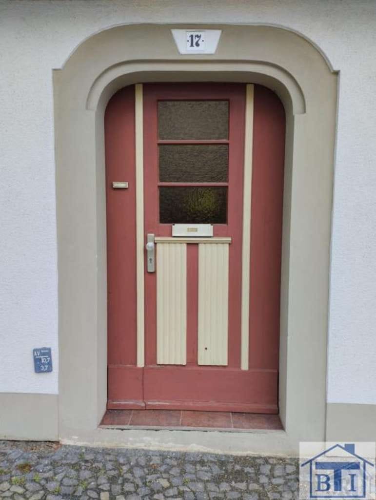 Immobilie in Bernstadt auf dem Eigen - Wohnen im Denkmal - historisches Stadthaus in Marktnähe - Bild 2