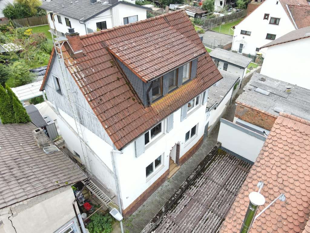 Immobilie in Büdingen - Kernsaniertes Haus mit moderner Heizung, einzugsbereit aktuell Leerstand - Bild 1