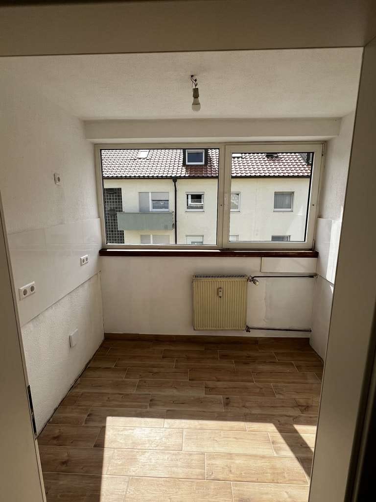 Immobilie in Schwetzingen - Renovierte  2-Zimmer-Wohnung in Schwetzinge, frei von Privat - Bild 2