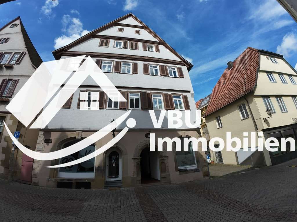 Immobilie in Brackenheim - VBU Immobilien - Charmante 3-Zimmer-Wohnung im 2. OG eines sanierten Altbaus - Bild 0
