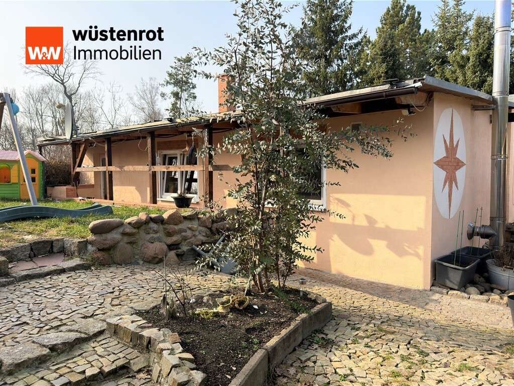 Immobilie in Gommern - Traumhafte Waldlage bei Gommern – zwei Bungalows mit Nebengelass auf Pachtgrundstück - Bild 1