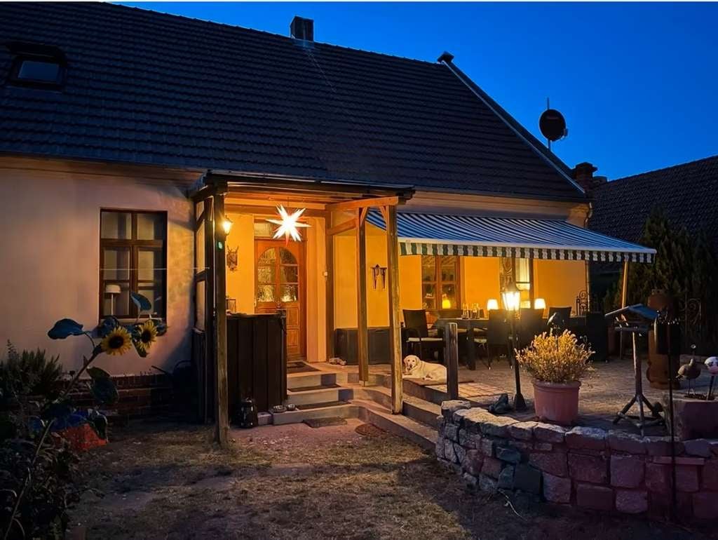 Immobilie in Rühstädt - Stilvolles Landhaus im Storchendorf an der Elbe - provisionsfrei - Bild 1
