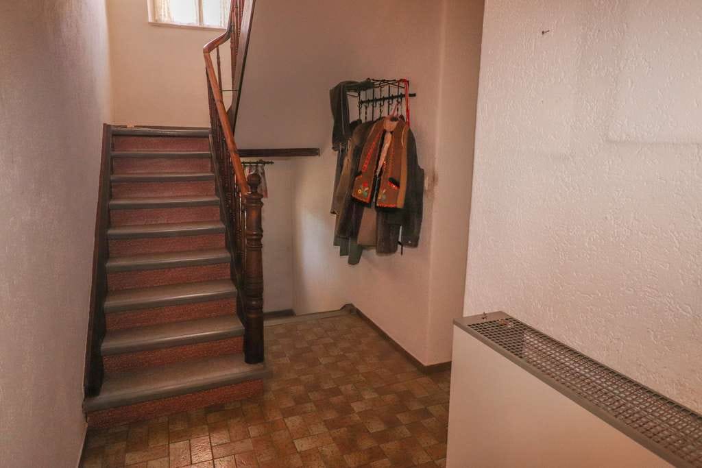 Immobilie in Fridolfing - Wohnhaus mit Gewerbefläche in Fridolfing! - Bild 4