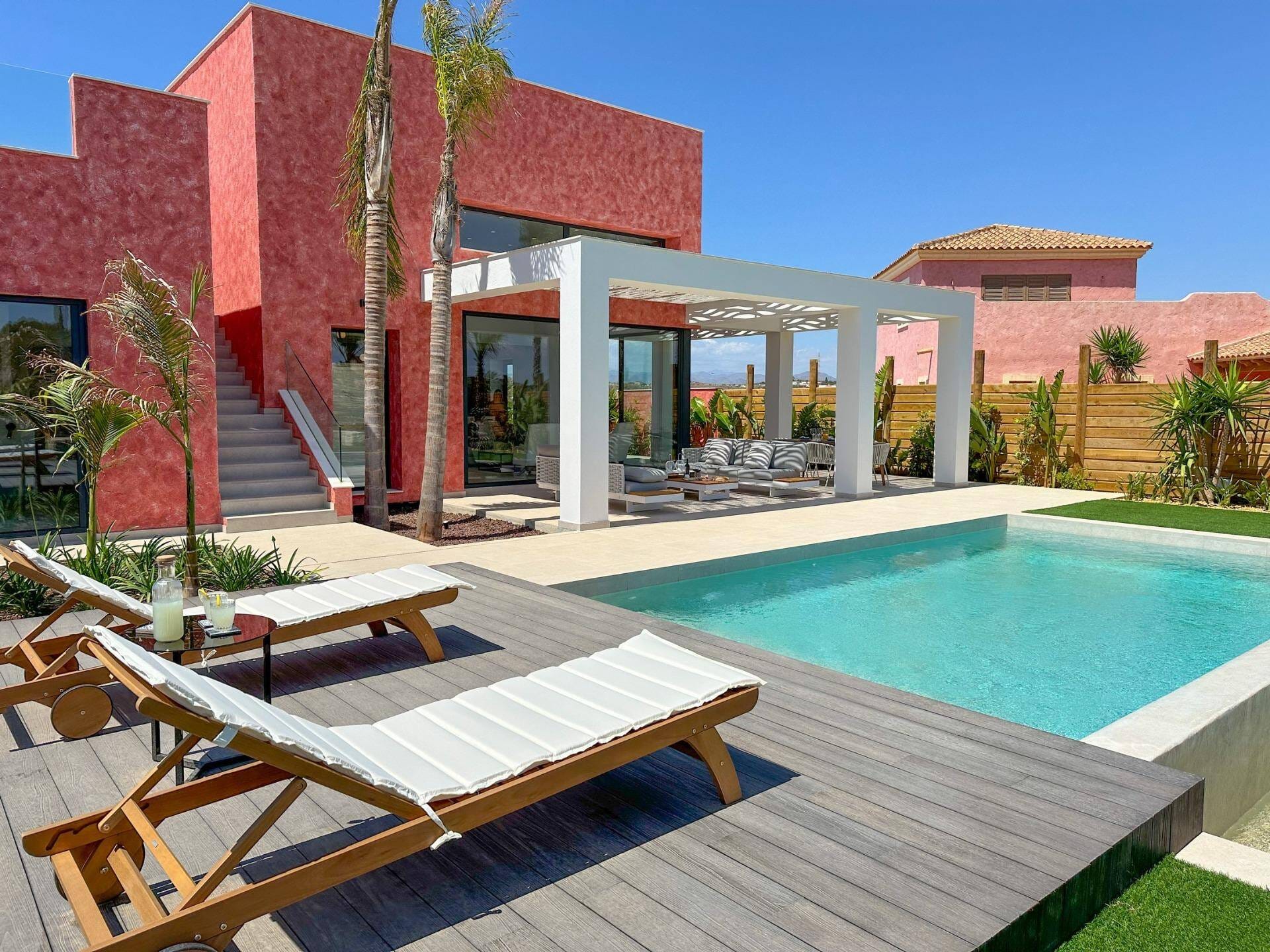 Immobilie in Langenleuba-Niederhain - ATEMBERAUBENDE NEU GEBAUTE VILLEN IM DESERT SPRINGS RESORT - Bild 1