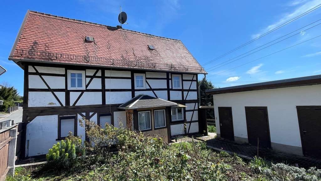 Immobilie in Crimmitschau - Kaufen Sie ein Stück Ortsgeschichte! - Bild 1