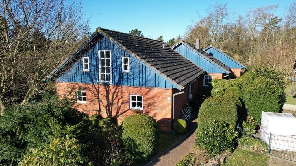 Immobilie in Wyk auf Föhr - Versetzte Bauweise mit Charakter - Ebenerdiges Einfamilienhaus in Wyk auf Föhr - Bild 0