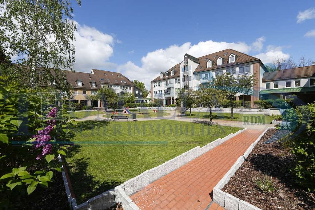 Immobilie in Leegebruch - Vermietete 3 Zi.-Wohnung im DG mit Balkon, Loggia und Pkw-Stellplatz zu verkaufen! - Bild 3