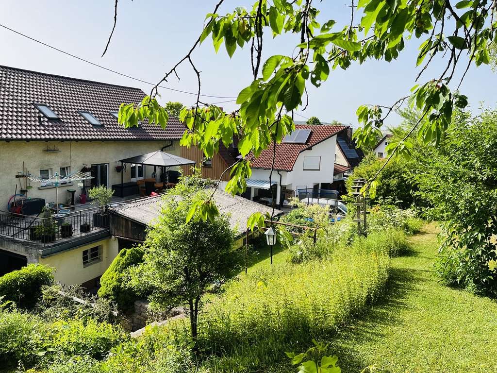 Immobilie in Brigachtal - Attraktive Liegenschaft im Ortskern Brigachtal/Kirchdorf - Bild 1