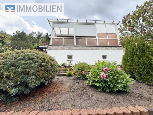 Immobilie in Lippersdorf-Erdmannsdorf - Schöner gepflegter Garten mit kleinem Einfamilienhaus - Hier kann Ihr Urlaub beginnen - Bild 3
