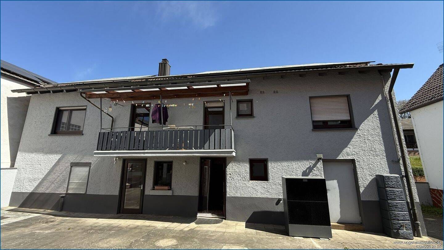 Immobilie in Pfinztal - 2 1/2 geschossiges Wohnhaus mit neuwertiger Wärmepumpe und Photovoltaik! *provisionsfrei* - Bild 2