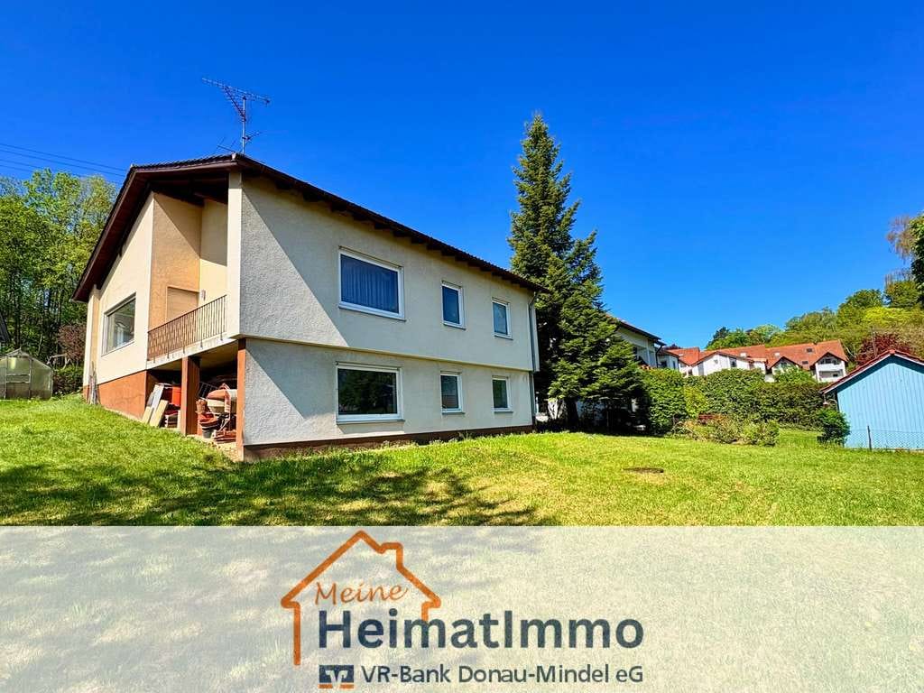 Immobilie in Offingen - Wohnen mit Weitblick - Einfamilienhaus mit Einliegerwohnung  - Bild 0