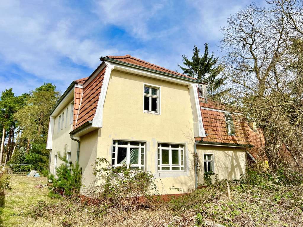 Immobilie in Glienicke/Nordbahn - Sanierungsbedürftige Villa und oder zwei Wohnungen in Glienicke Nordbahn - Bild 3