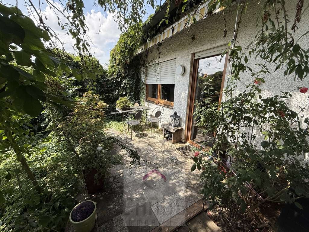 Immobilie in Osterhofen - Einfamilienhaus im Grünen Galgweis bei Osterhofen - Bild 1