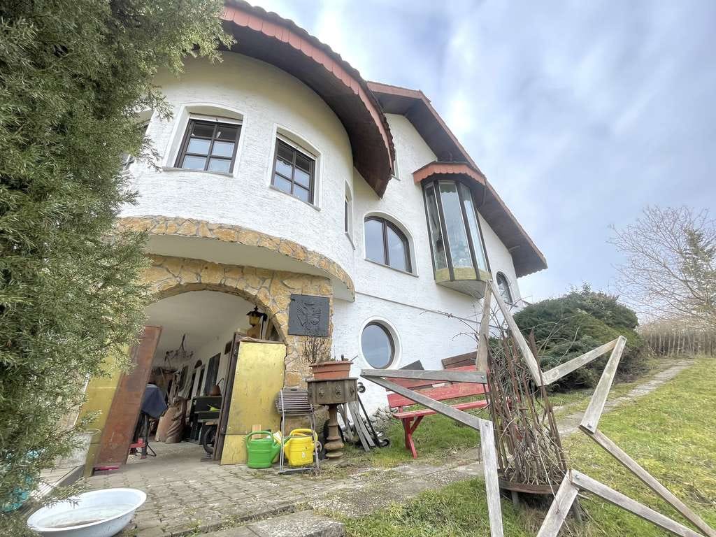 Immobilie in Michelfeld - Stilvolle Landhausvilla mit traumhafter Aussicht - Bild 4