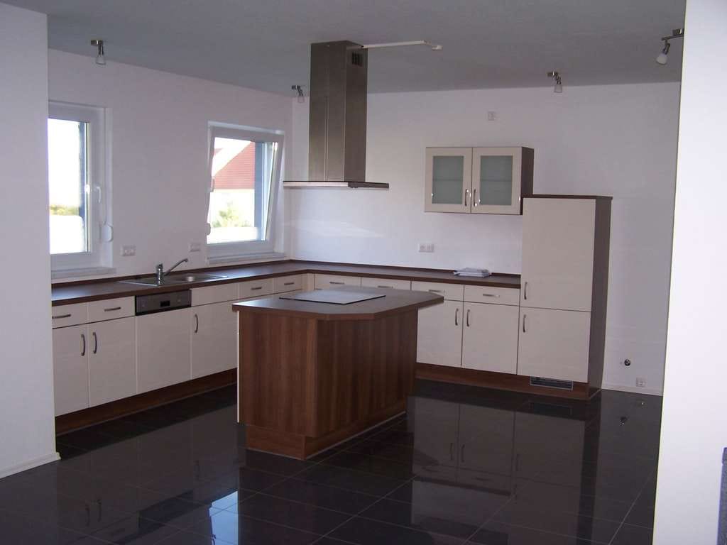 Immobilie in Waldmohr - Großzügiges Einfamilienhaus 6 ZKB, 330 m²,  mit moderner Ausstattung in 66914 Waldmohr - Bild 3