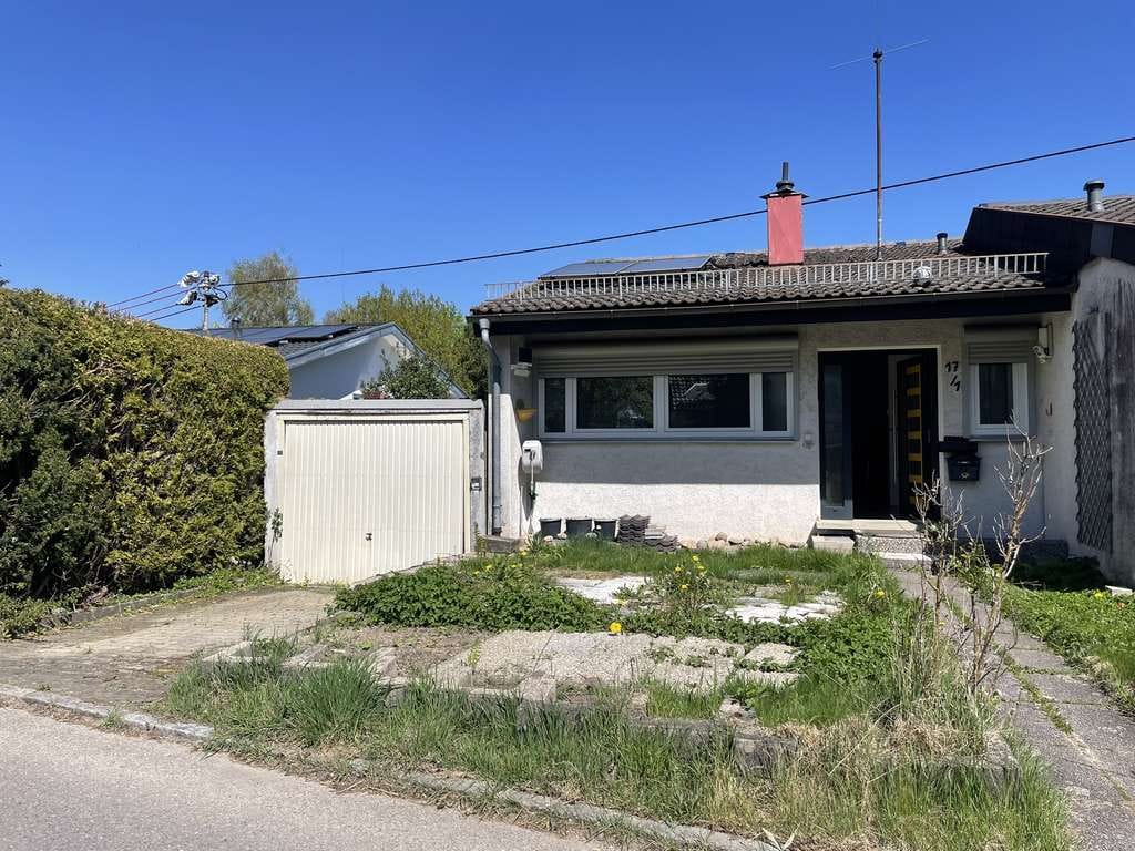 Immobilie in Althütte - Familienfreundliches Reiheneckhaus in ruhiger Lage mit großem Garten und viel Platz - Bild 0