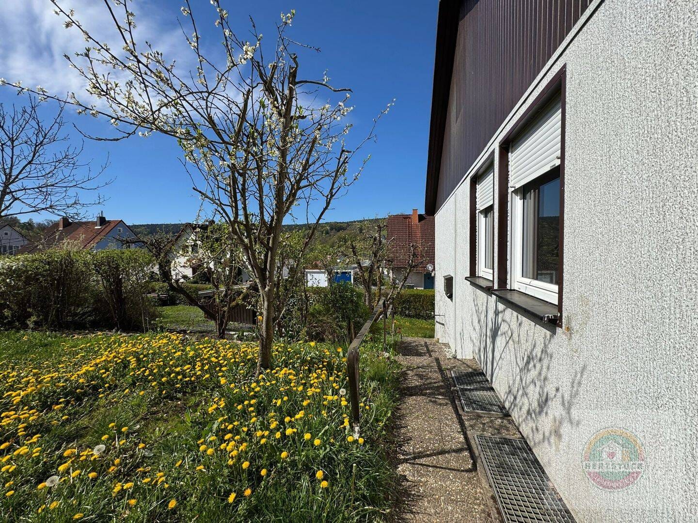 Immobilie in Ködnitz - Viel Platz für deine Zukunft - Großzügiges Haus mit Einliegerwohnung & großem Grundstück - Bild 2