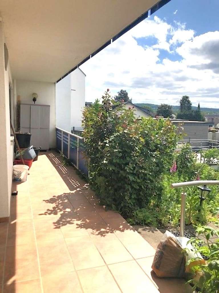 Immobilie in Aschaffenburg - 1-2 Familienhaus / ideal für eine Praxis und zum Wohnen unter einem Dach - Bild 3