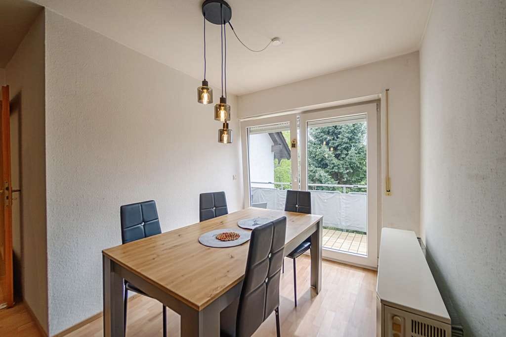 Immobilie in Kuppenheim - Attraktive 3-Zimmer-Wohnung in Kuppenheim mit Balkon & Tiefgarage - Bild 1