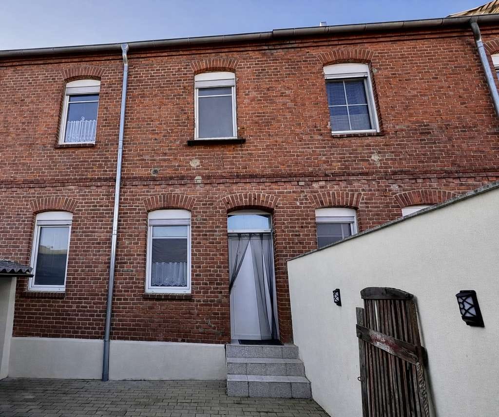 Immobilie in Tangermünde - Mehr als 4 Wände: Familienhaus mit Grundstück & Gartenfläche - Bild 3