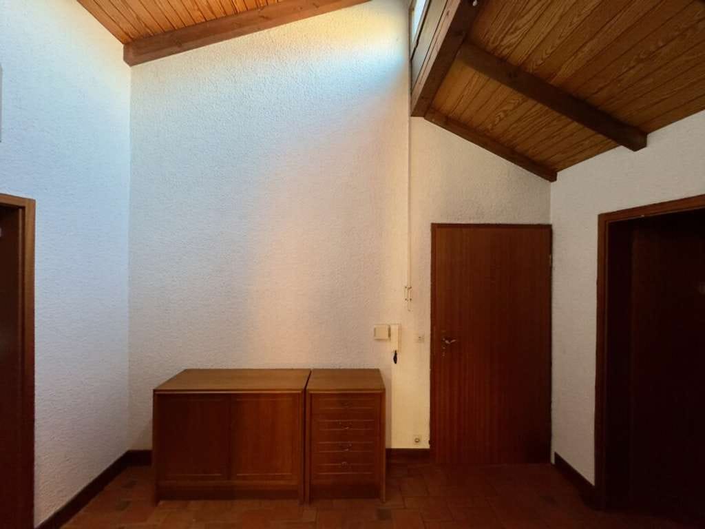 Immobilie in Korntal-Münchingen - Old money Style – 2,5-Zimmer-Wohnung mit genialer Dachterrasse und Blick über Korntal! - Bild 4