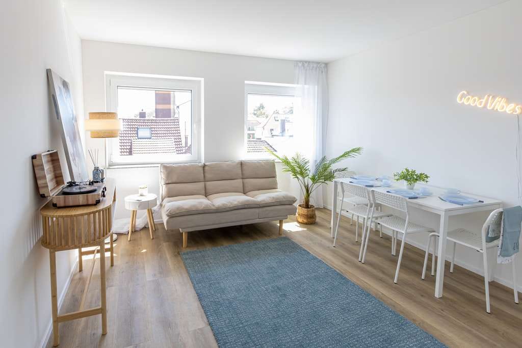 Immobilie in Neustadt an der Aisch - Helle 2-Zimmer-Wohnung mit idealer Lage in Neustadt a.d. Aisch - Bild 1