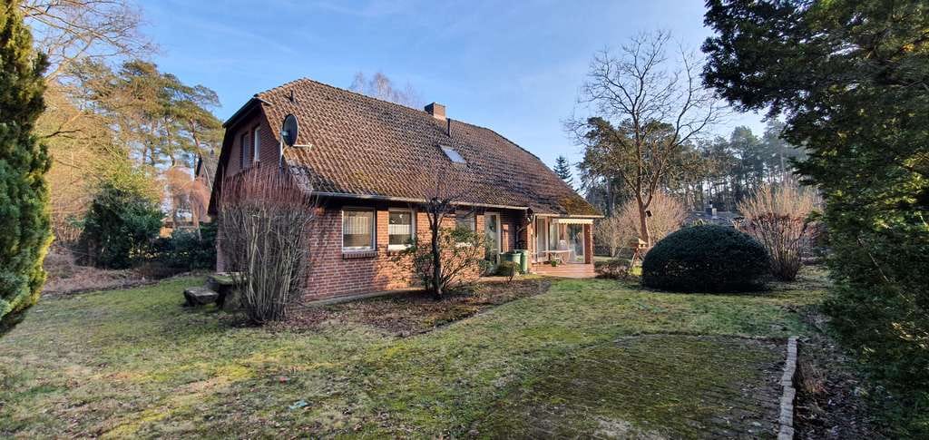 Immobilie in Gorleben - Gepflegt + großzügig * 1-2 Familienhaus in ruhiger, bevorzugter Lage * 2 Küchen * 2 Bäder uvm - Bild 3
