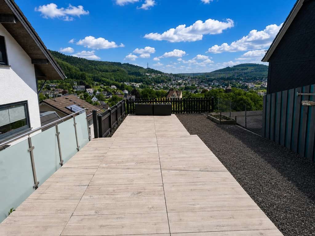 Immobilie in Mudersbach - PROVISIONSFREI – Exklusives Wohnhaus mit Einliegerwohnung, Swim-Spa und Panoramablick - Bild 4