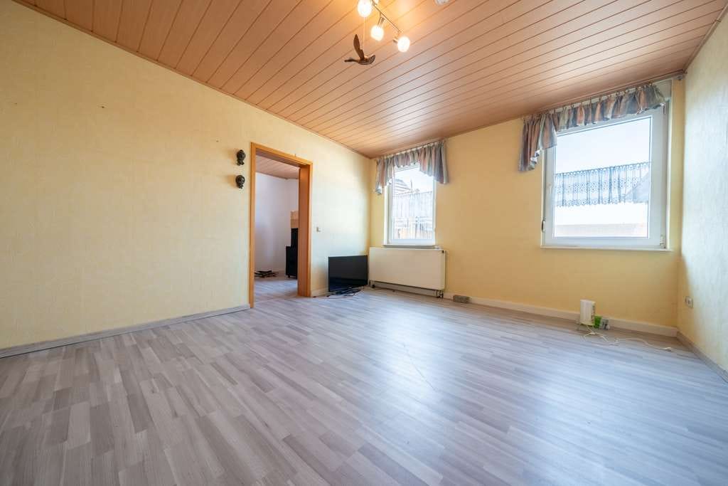 Immobilie in Homberg (Ohm) - Für Familien und Kapitalanleger - Bis zu 3 Einheiten möglich - Bild 2