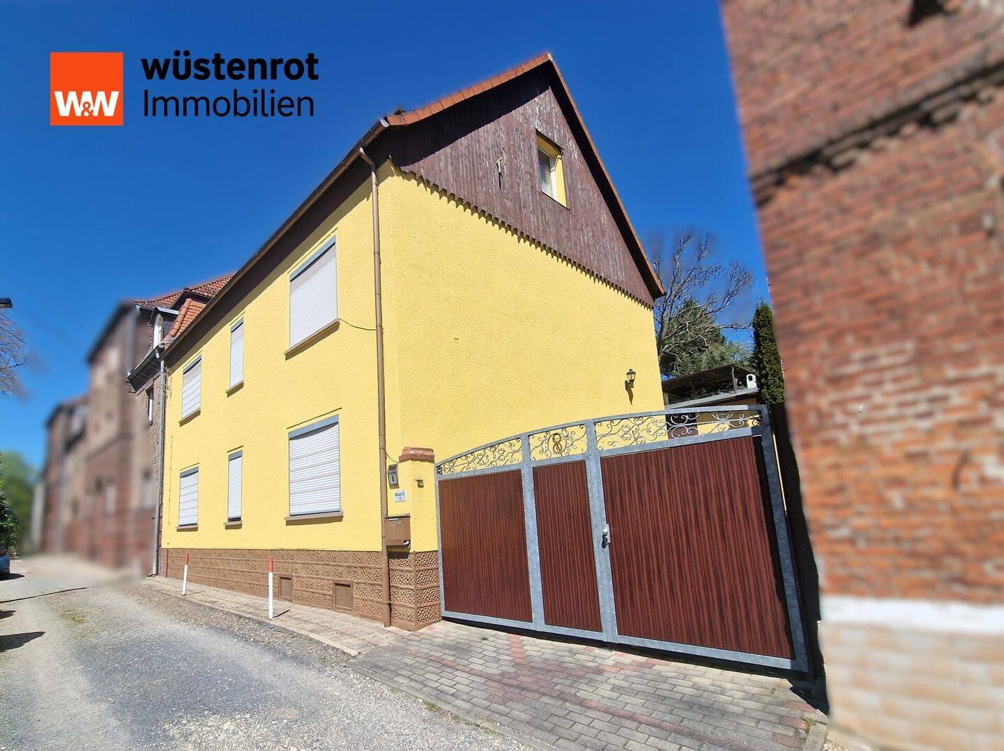 Immobilie in Hohenmölsen - Hohenmölsen- großzügiges Wohnen mit 2 Garagen, viel Platz für Hobbys - Bild 4
