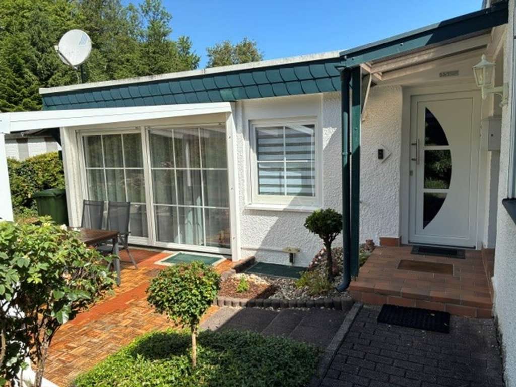 Immobilie in Ispringen - #### ISPRINGEN "Im Mahler" -Bungalow-
- Hand drauf, das Haus gehört Ihnen - - Bild 0