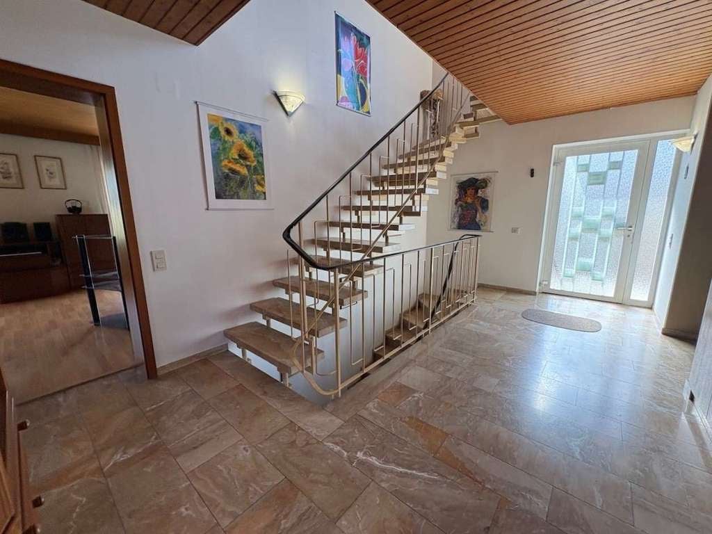 Immobilie in Dudenhofen - Einfamilienhaus in Top-Lage - Bild 2