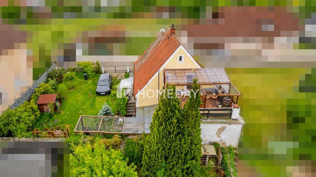 Immobilie in Oberdolling - Familienfreundliches Einfamilienhaus mit Dachterrasse und schönem Garten
 - Bild 3