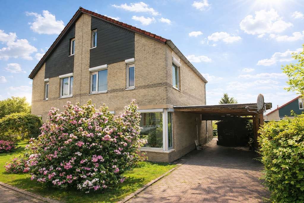 Immobilie in Bischofswerda - Doppelhaushälfte in ruhiger Lage am Stadtrand von Bischofswerda - Bild 0
