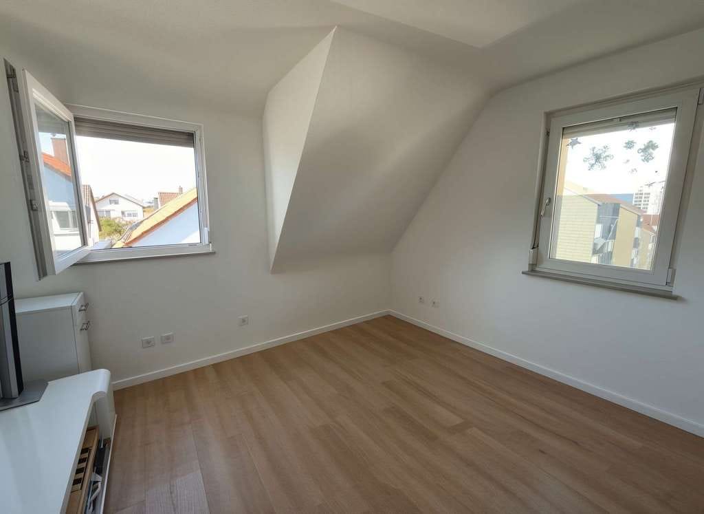 Immobilie in Heubach - Renovierte und vermietete Kapitalanlagewohnung mit Stellplatz und über 6,00 % Bruttomietrendite - Bild 3