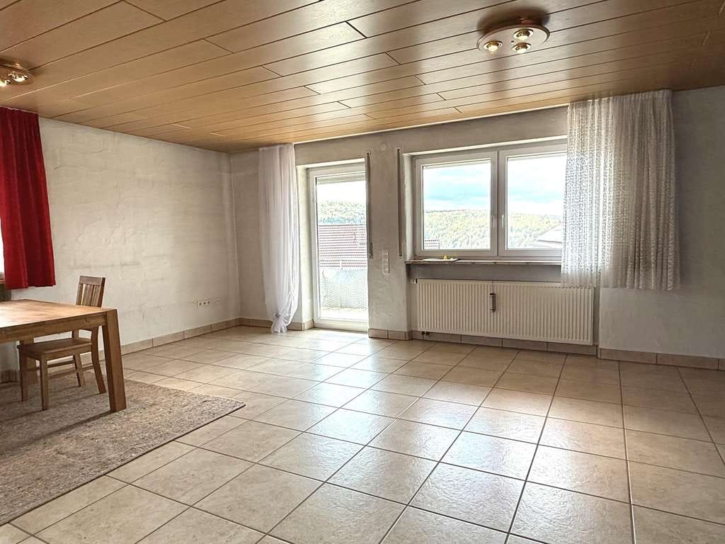 Immobilie in Zwiefalten - Wohnen mit Perspektive - Haus mit viel Ausbaureserve im Dachgeschoss - Bild 4