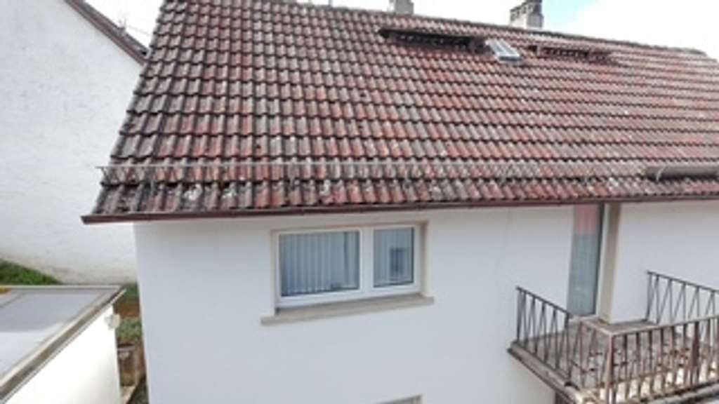Immobilie in Usingen - SUPER ANGEBOT Uriges freist EFH mit Hof und Garage - Bild 2