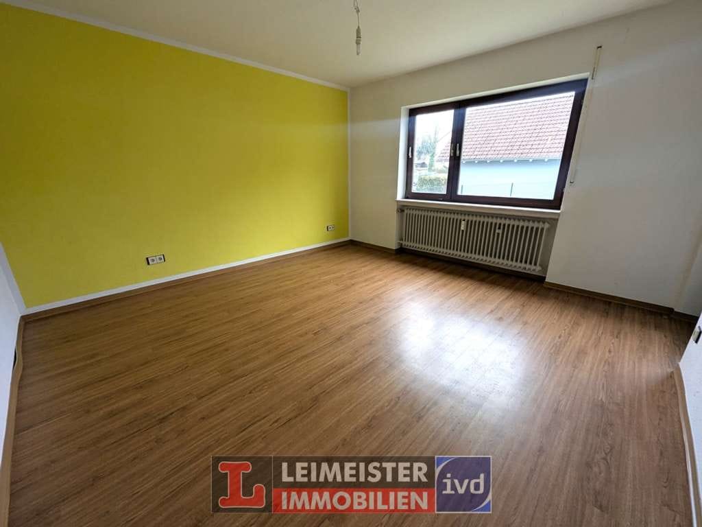 Immobilie in Hösbach - Wohnen & Investieren: Großzügiges Zweifamilienhaus mit viel Potenzial - Bild 3