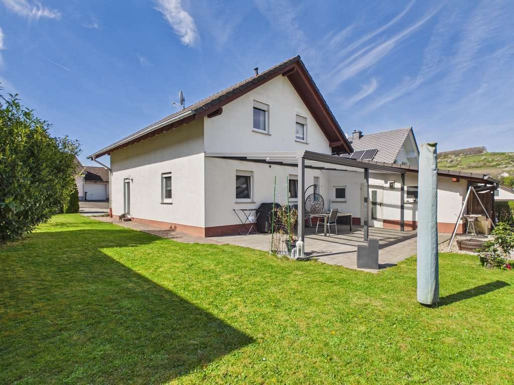 Immobilie in Hochstetten-Dhaun - Ruhig. Freistehend. Großzügig. – Magu-Einfamilienhaus mit Gartenparadies - Bild 1