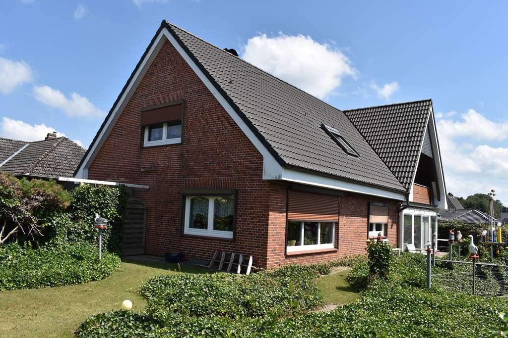 Immobilie in Mildstedt - Mehr Raum für Ihr Leben: Familienfreundliches Zuhause mit Wintergarten - Bild 1