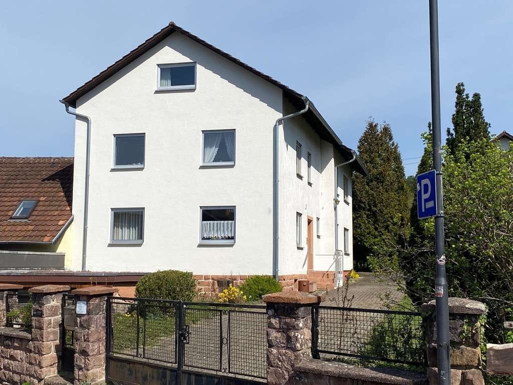 Immobilie in Fischbach bei Dahn - Gepflegtes Zweifamilien-/Mehrgenerationenhaus in ruhiger Lage von Fischbach - Bild 2