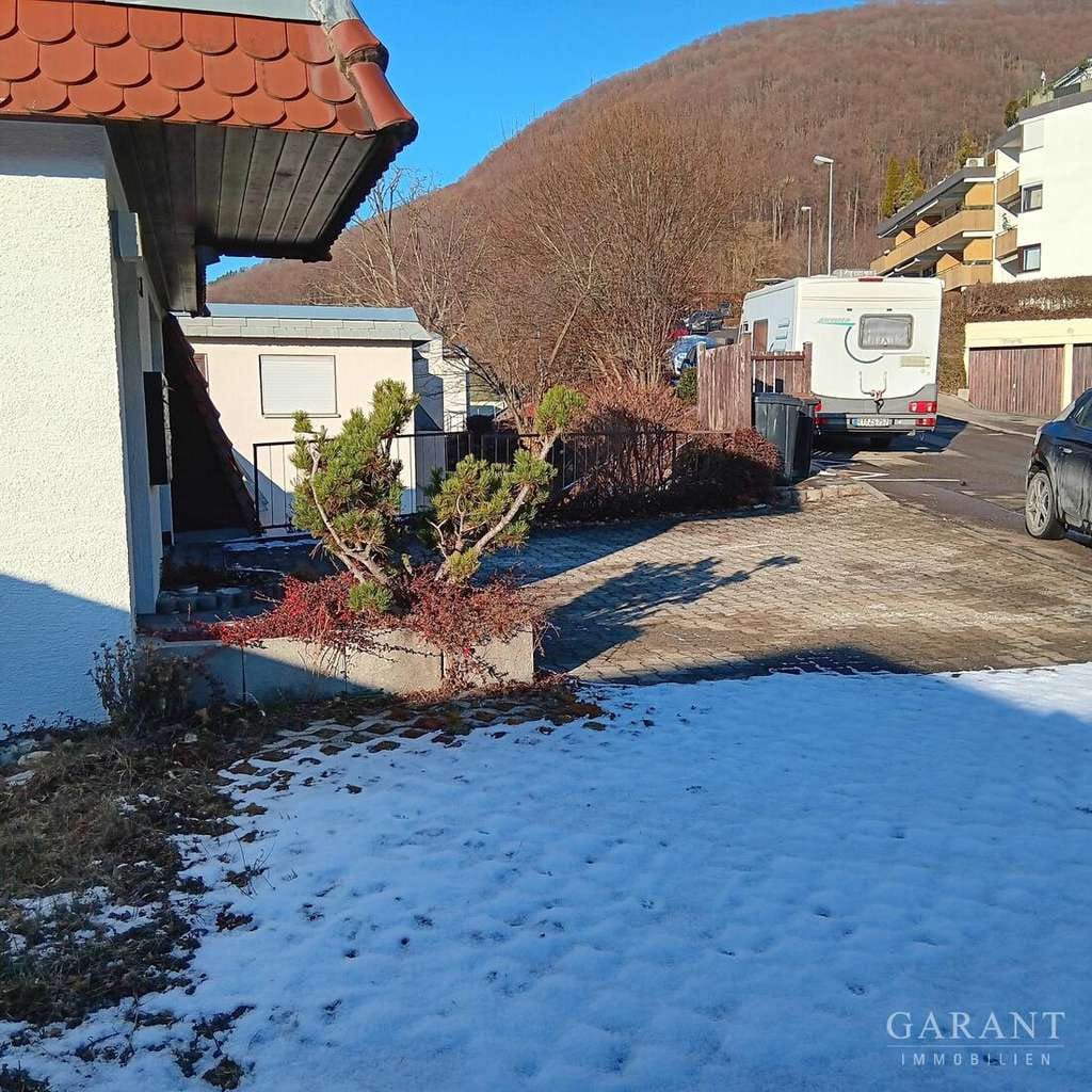 Immobilie in Bad Urach - 1 Zimmer-Wohnung mit Küche und Bad - Bild 0