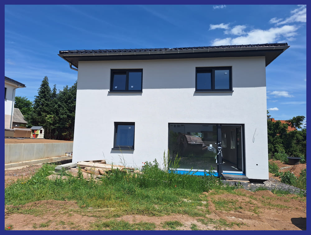Immobilie in Pößneck - - PROVISIONSFREI - Bezugsfertiges Einfamilienhaus inklusive Außenanlagen - Bild 4