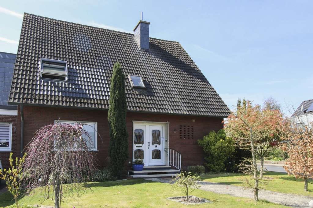 Immobilie in Nordwalde - Solide Kapitalanlage oder Eigenheim: ETW mit neuer Heizung und eigenem Garten - Bild 0